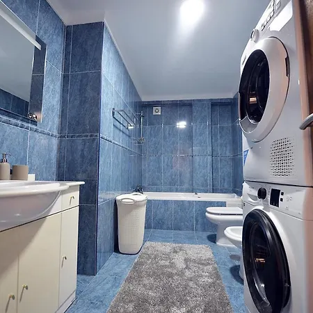 Anchor Loft 3-bedroom Beach Апартаменты Вила-Прайа-де-Анкора